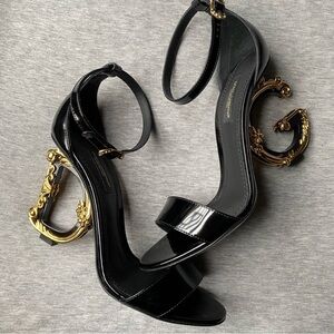 AUTHENTIC DOLCE& GABBANA HEELS. Size 36.5